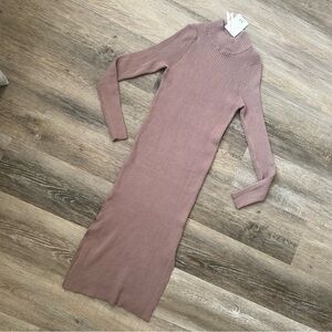 NWT Magaschoni Mauve Ribbed Knit Dress